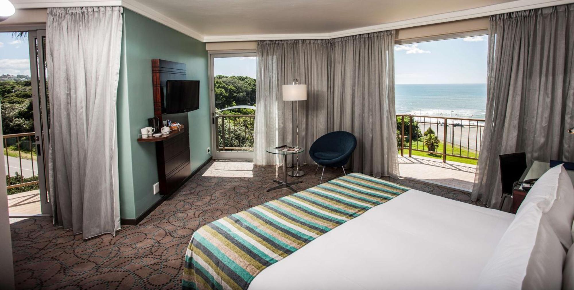 Garden Court East London Hotel Ngoại thất bức ảnh