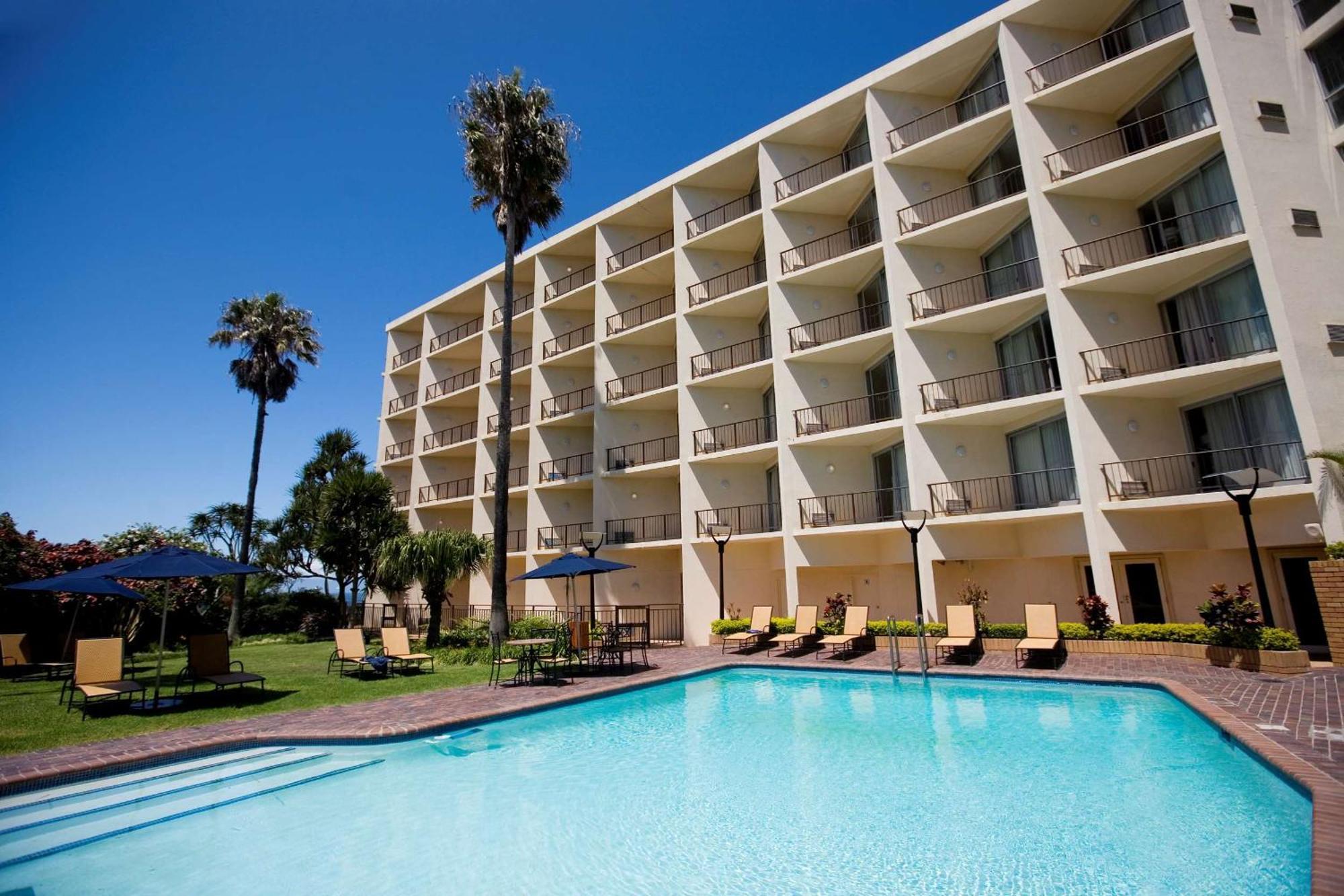 Garden Court East London Hotel Ngoại thất bức ảnh
