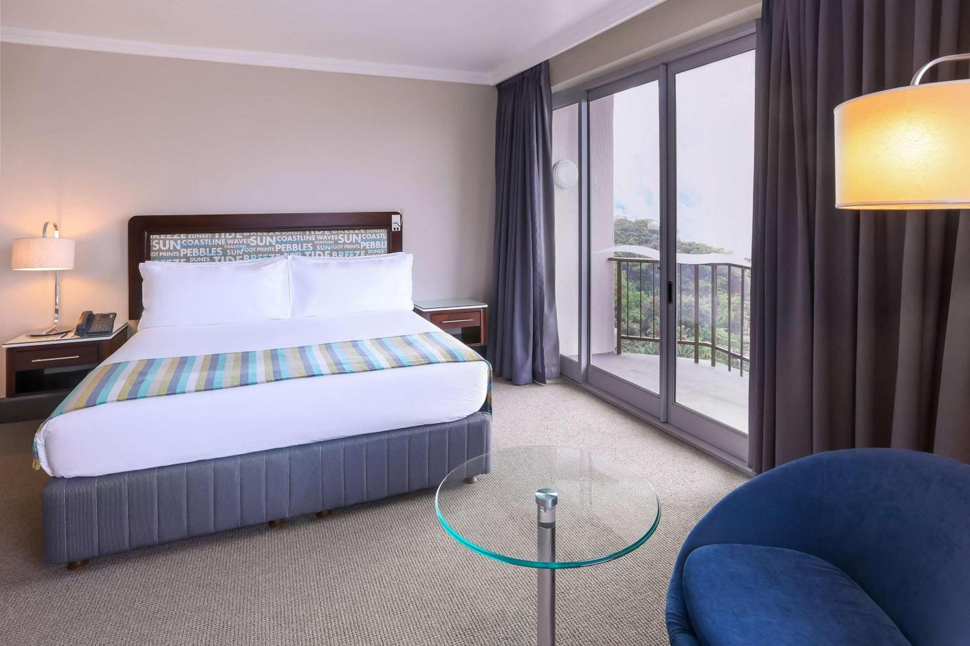 Garden Court East London Hotel Ngoại thất bức ảnh